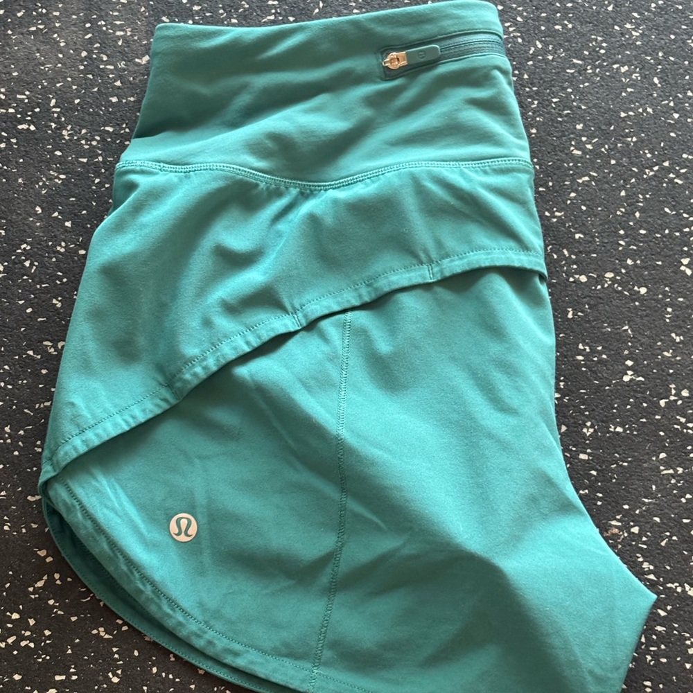 Lululemon speed ups size 4